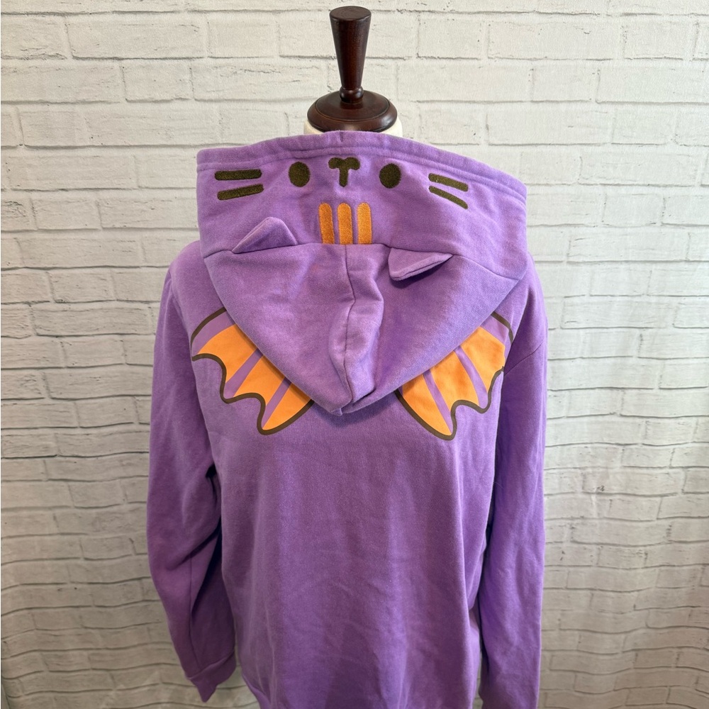 Pusheen Purple Bat Hoodie, unisex medium, like new - Picture 3 of 11